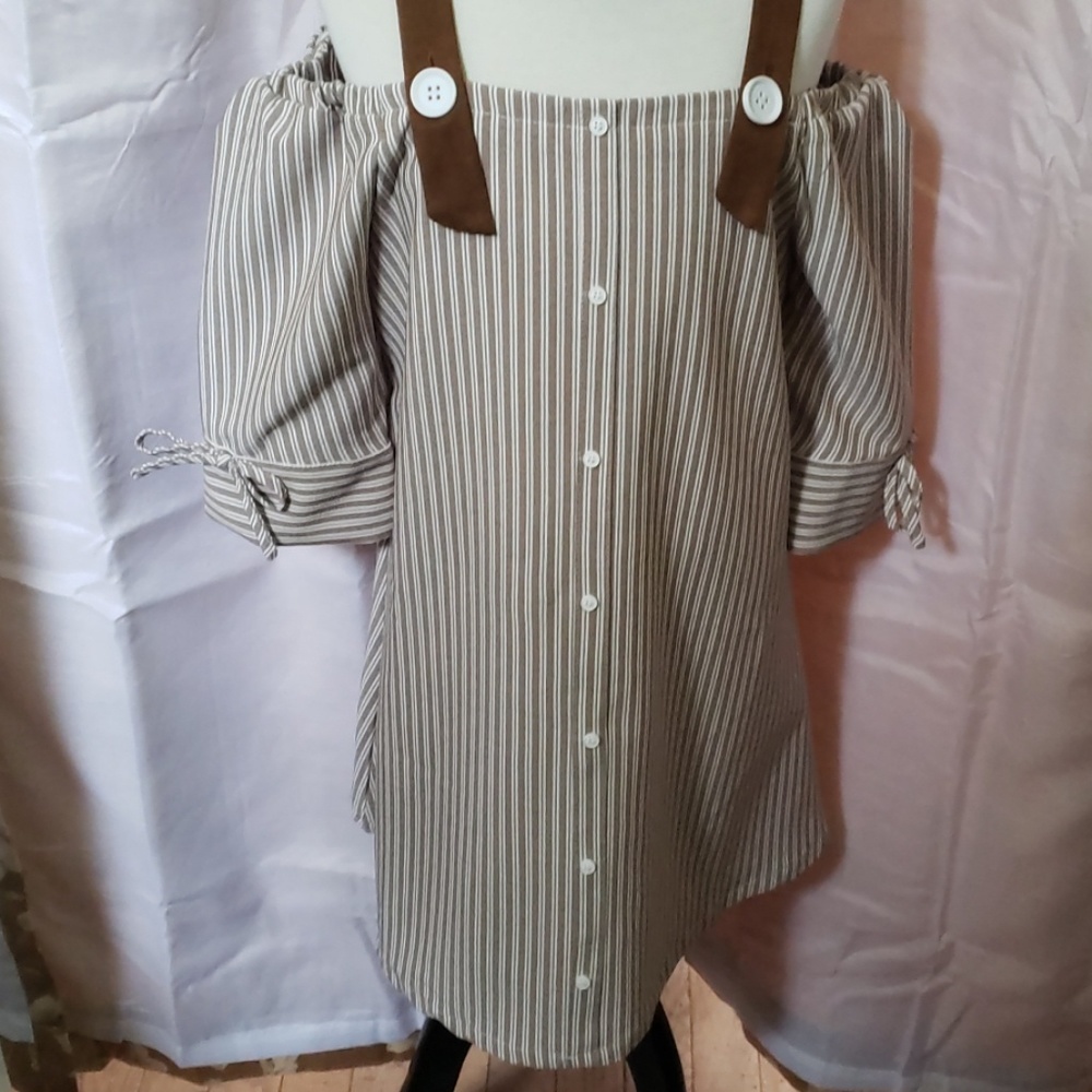 Hayden Girls ran and white pinstripe dress